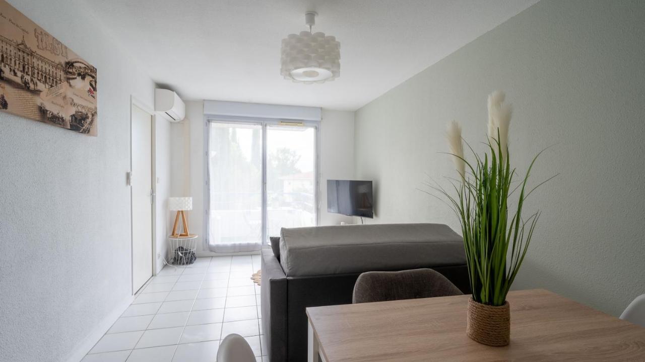 Appartement L'Airbusien - Terrasse et parking - Airbus à coté à Colomiers Extérieur photo